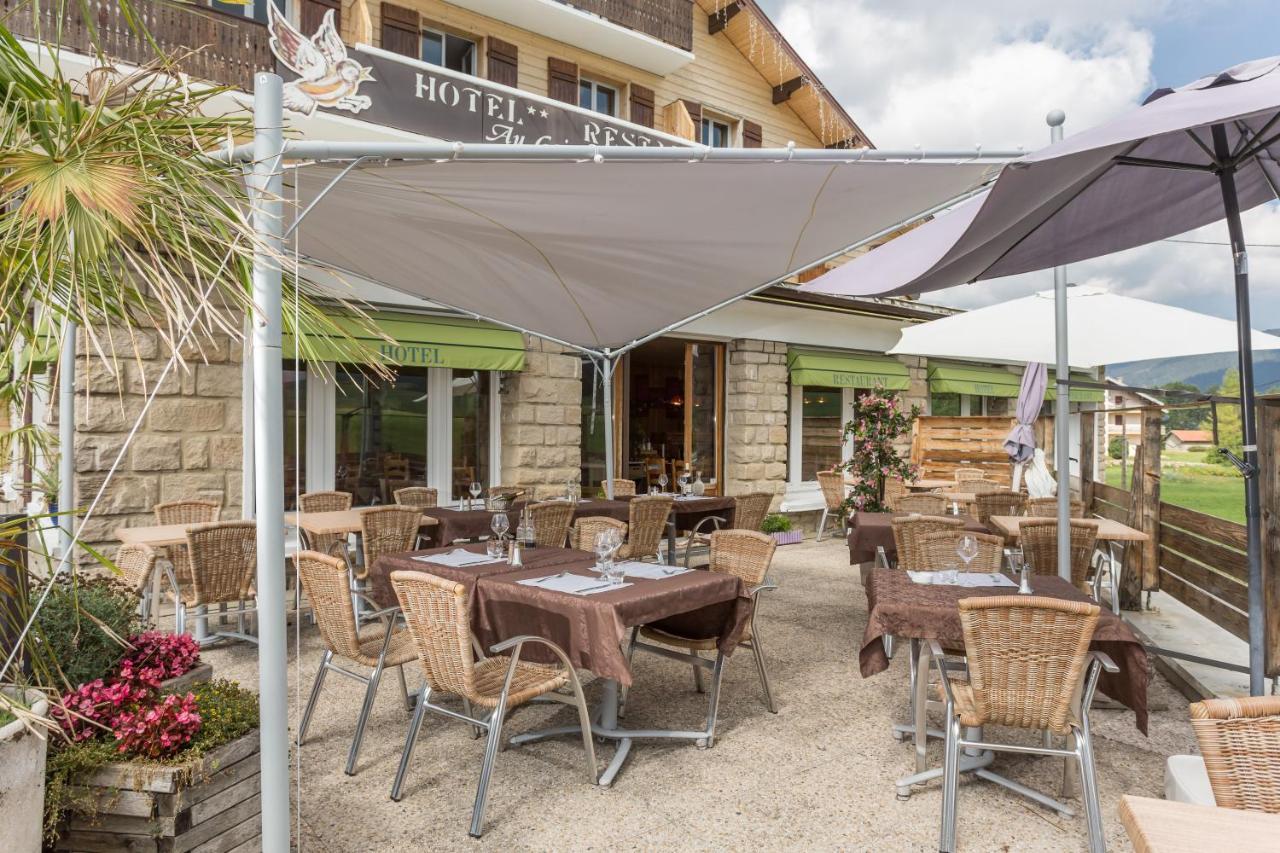 Hotel Restaurant Le Yeti Les Rousses Exterior photo